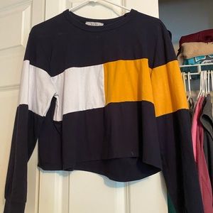 Colorblock long sleeve crop top